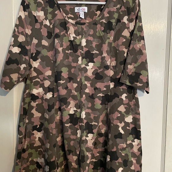 Denim&Co Camouflage Patterned Tunic - Picture 1 of 5